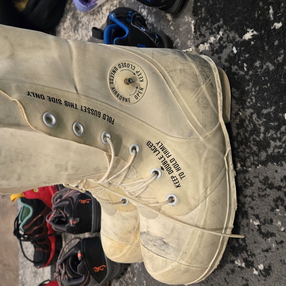 Cream Foldable Boots